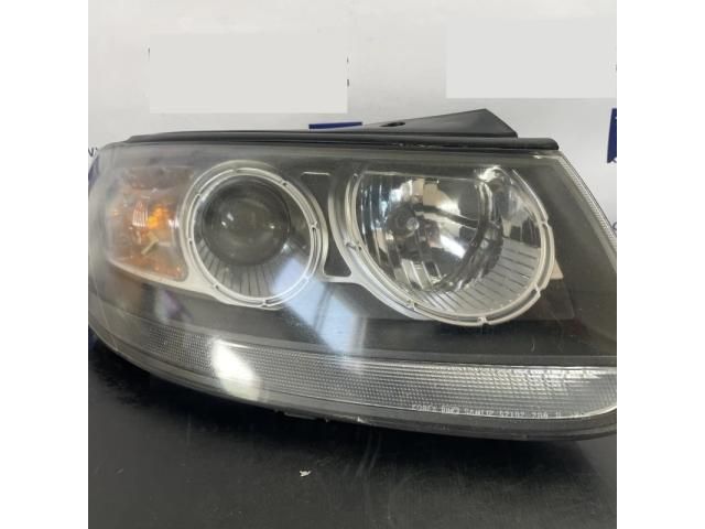 bontott HYUNDAI SANTA FÉ Jobb Fényszóró