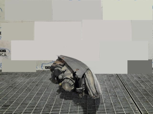 bontott HYUNDAI SANTA FÉ Jobb Fényszóró