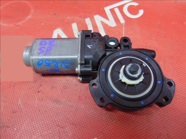 bontott HYUNDAI SANTA FÉ Jobb hátsó Ablakemelő Motor