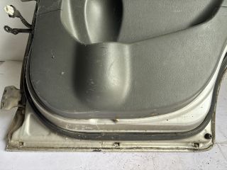 bontott HYUNDAI SANTA FÉ Jobb hátsó Ajtó (Részeivel)