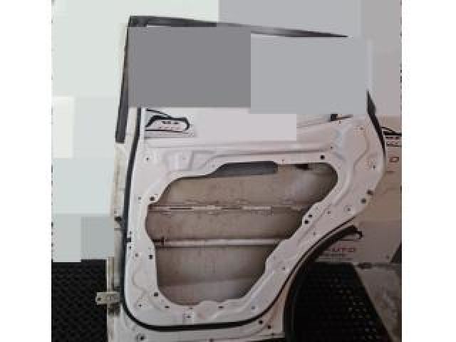 bontott HYUNDAI SANTA FÉ Jobb hátsó Ajtó (Üres lemez)