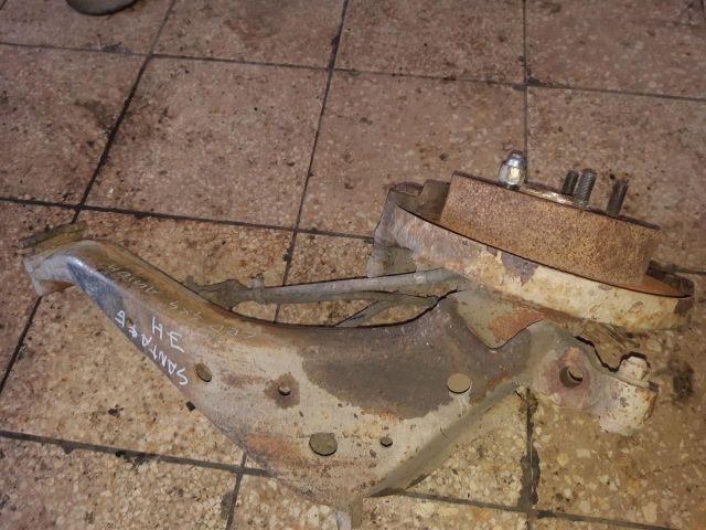 bontott HYUNDAI SANTA FÉ Jobb hátsó Csonkállvány Kerékaggyal