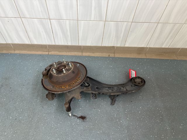 bontott HYUNDAI SANTA FÉ Jobb hátsó Csonkállvány Kerékaggyal