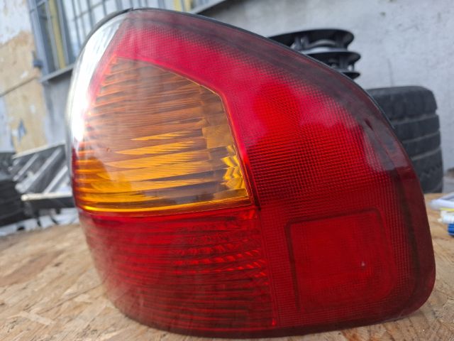 bontott HYUNDAI SANTA FÉ Jobb Hátsó Lámpa