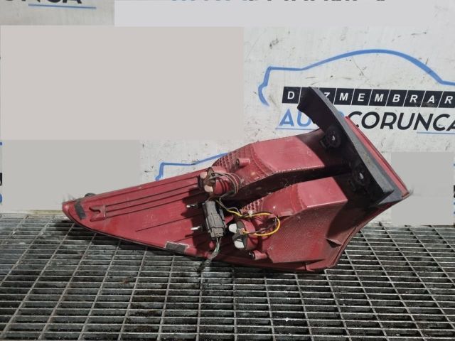 bontott HYUNDAI SANTA FÉ Jobb Hátsó Lámpa