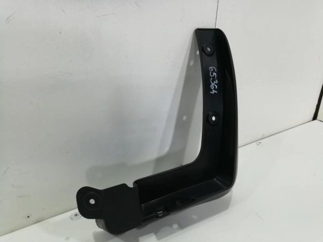 bontott HYUNDAI SANTA FÉ Jobb hátsó Sárvédő Gumi