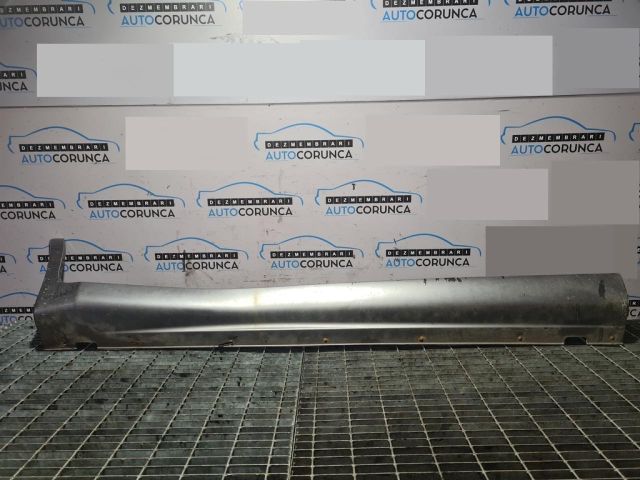 bontott HYUNDAI SANTA FÉ Jobb Küszöb