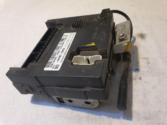 bontott HYUNDAI SANTA FÉ Központizár Elektronika