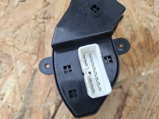 bontott HYUNDAI SANTA FÉ Központizár Kapcsoló