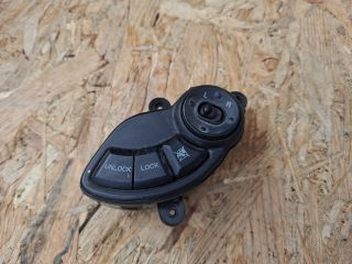 bontott HYUNDAI SANTA FÉ Központizár Kapcsoló