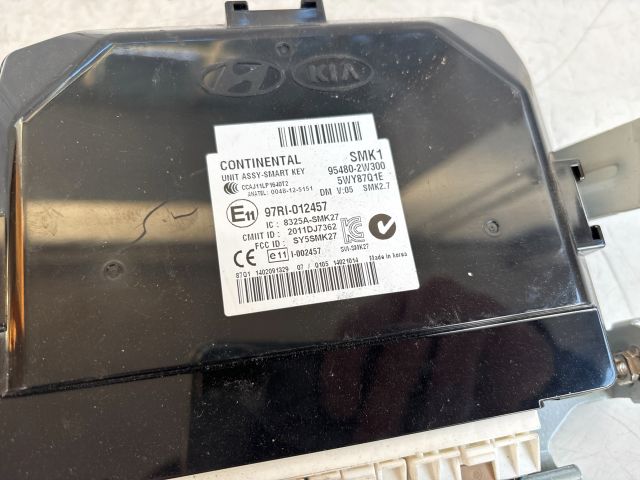 bontott HYUNDAI SANTA FÉ Kulcs Nélküli Nyitás Jeladó