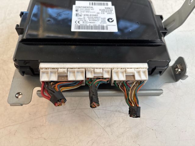 bontott HYUNDAI SANTA FÉ Kulcs Nélküli Nyitás Jeladó