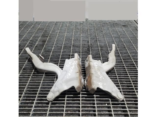 bontott HYUNDAI SANTA FÉ Motorháztető Zsanér Pár