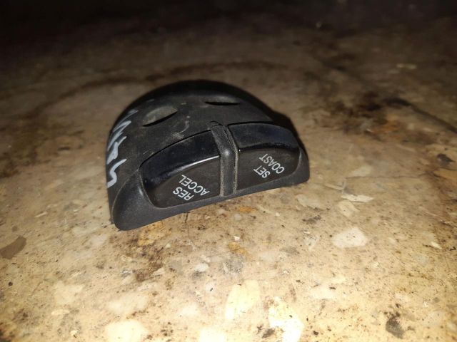 bontott HYUNDAI SANTA FÉ Multikormány Kapcsoló Pár