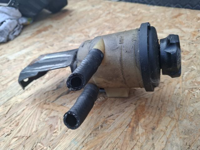 bontott HYUNDAI SANTA FÉ Szervóolaj Tartály