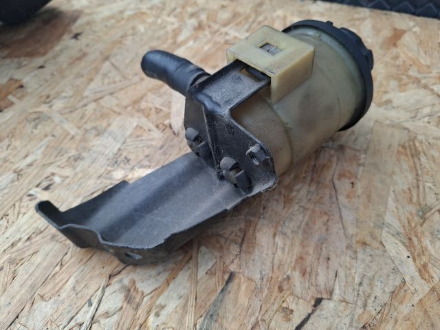 bontott HYUNDAI SANTA FÉ Szervóolaj Tartály