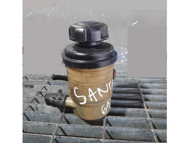 bontott HYUNDAI SANTA FÉ Szervóolaj Tartály