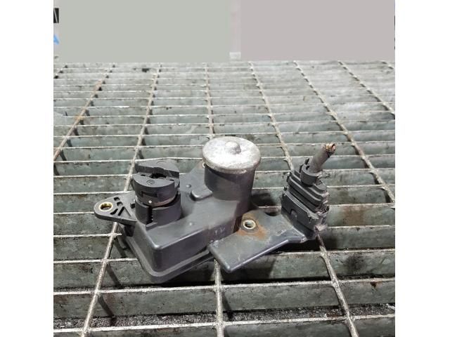 bontott HYUNDAI SANTA FÉ Szívósor Elektronika