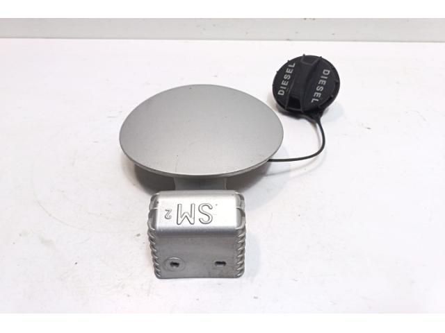 bontott HYUNDAI SANTA FÉ Tankajtó