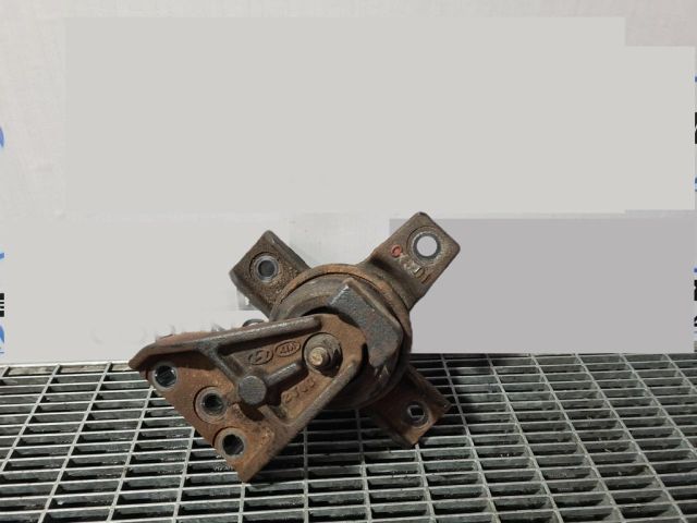 bontott HYUNDAI SANTA FÉ Tartó Bak