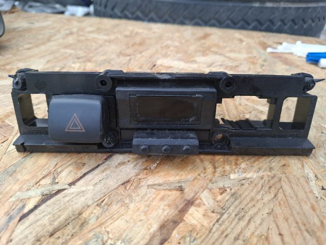 bontott HYUNDAI SANTA FÉ Vészvillogó Kapcsoló