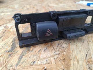 bontott HYUNDAI SANTA FÉ Vészvillogó Kapcsoló