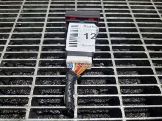 bontott HYUNDAI SANTA FÉ Vészvillogó Kapcsoló