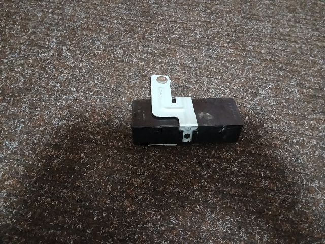 bontott HYUNDAI SANTA FÉ Világítás Relé