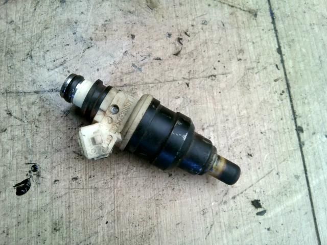 bontott HYUNDAI SONATA Porlasztó (1 db)