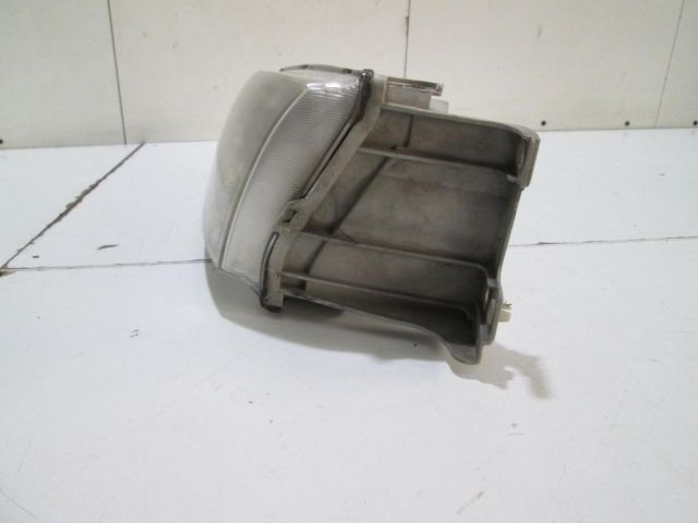 bontott HYUNDAI STAREX Bal Fényszóró