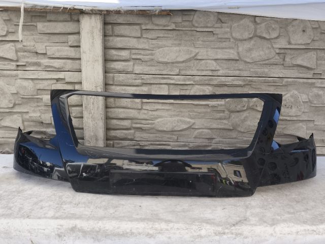 bontott HYUNDAI STAREX Első Lökhárító (Üresen)