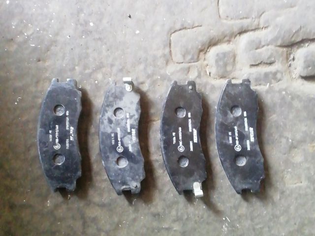 bontott HYUNDAI TERRACAN Első Pár Fékbetét