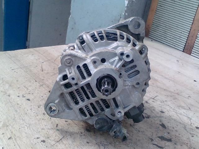 bontott HYUNDAI TERRACAN Generátor