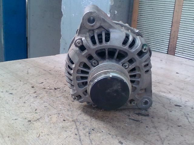 bontott HYUNDAI TERRACAN Generátor