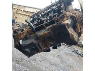 bontott HYUNDAI TERRACAN Motor (Fűzött blokk hengerfejjel)