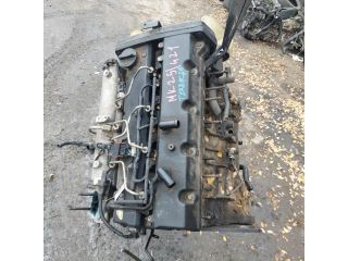 bontott HYUNDAI TERRACAN Motor (Fűzött blokk hengerfejjel)