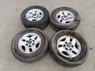 bontott HYUNDAI TERRACAN Alufelni Szett