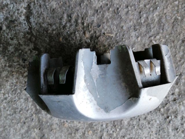 bontott HYUNDAI TERRACAN Felniközép (1 db)