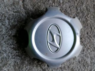 bontott HYUNDAI TERRACAN Felniközép (1 db)