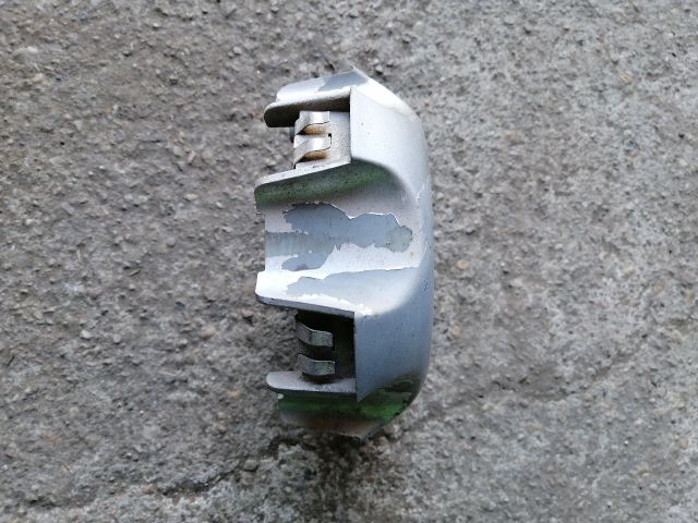 bontott HYUNDAI TERRACAN Felniközép (1 db)