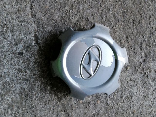 bontott HYUNDAI TERRACAN Felniközép (1 db)