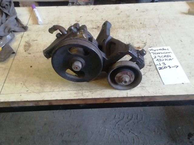 bontott HYUNDAI TERRACAN Hidraulika Szivattyú