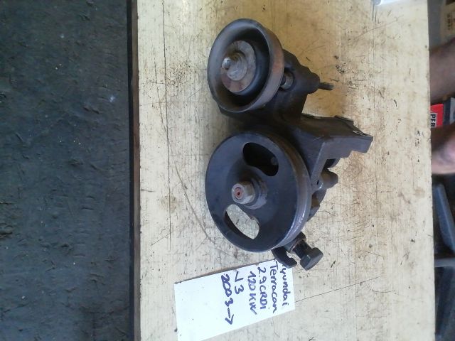 bontott HYUNDAI TERRACAN Hidraulika Szivattyú