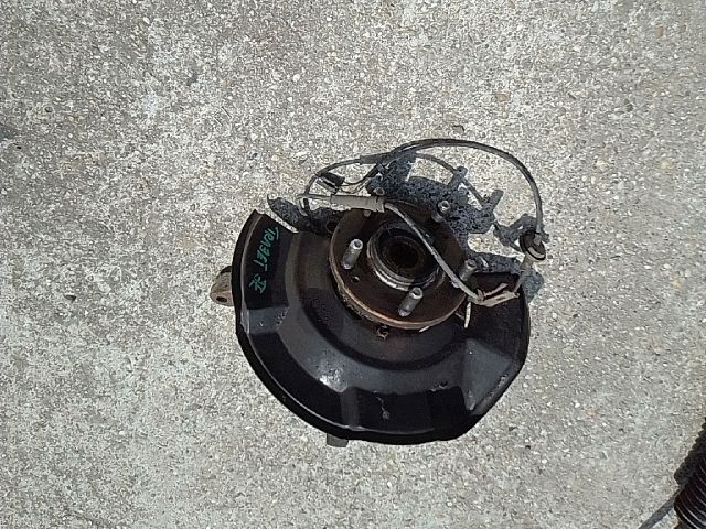 bontott HYUNDAI TRAJET Jobb első Csonkállvány Kerékaggyal