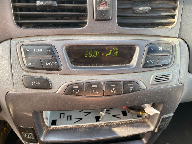 bontott HYUNDAI TRAJET Jobb első Csonkállvány Kerékaggyal