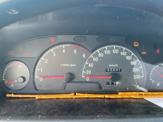 bontott HYUNDAI TRAJET Jobb első Csonkállvány Kerékaggyal