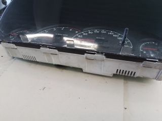 bontott HYUNDAI TRAJET Kilométeróra