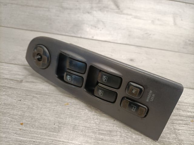 bontott HYUNDAI TRAJET Ablakemelő Kapcsoló Négyes / Kettes