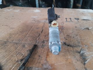 bontott HYUNDAI TRAJET Bal első Ablakemelő Elektronika