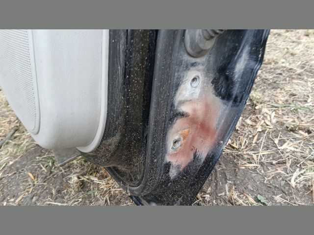 bontott HYUNDAI TRAJET Bal első Ajtó (Részeivel)